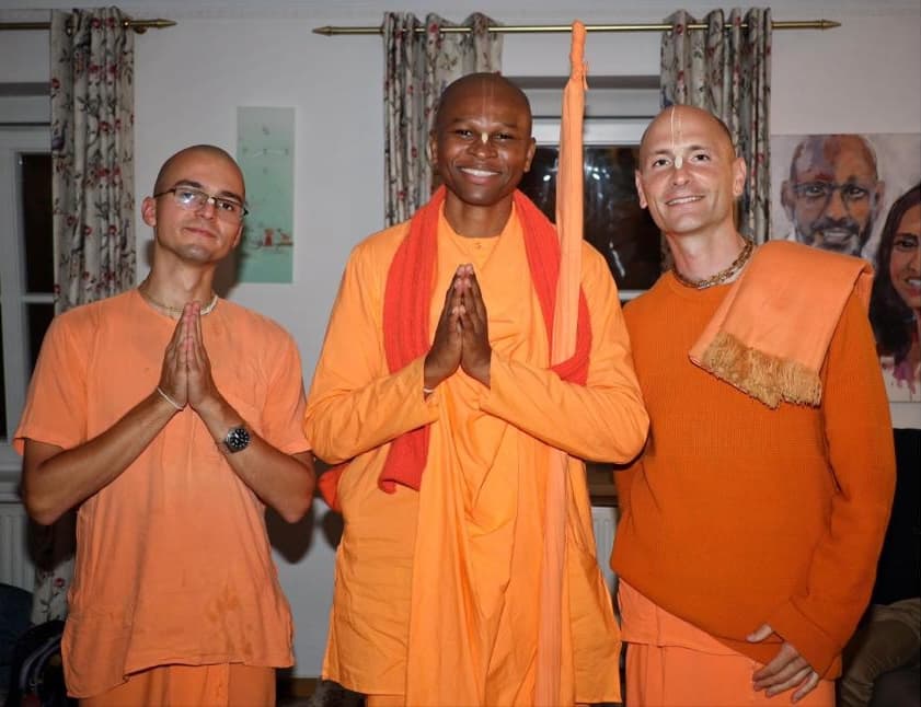 Gauranga Swami with friends